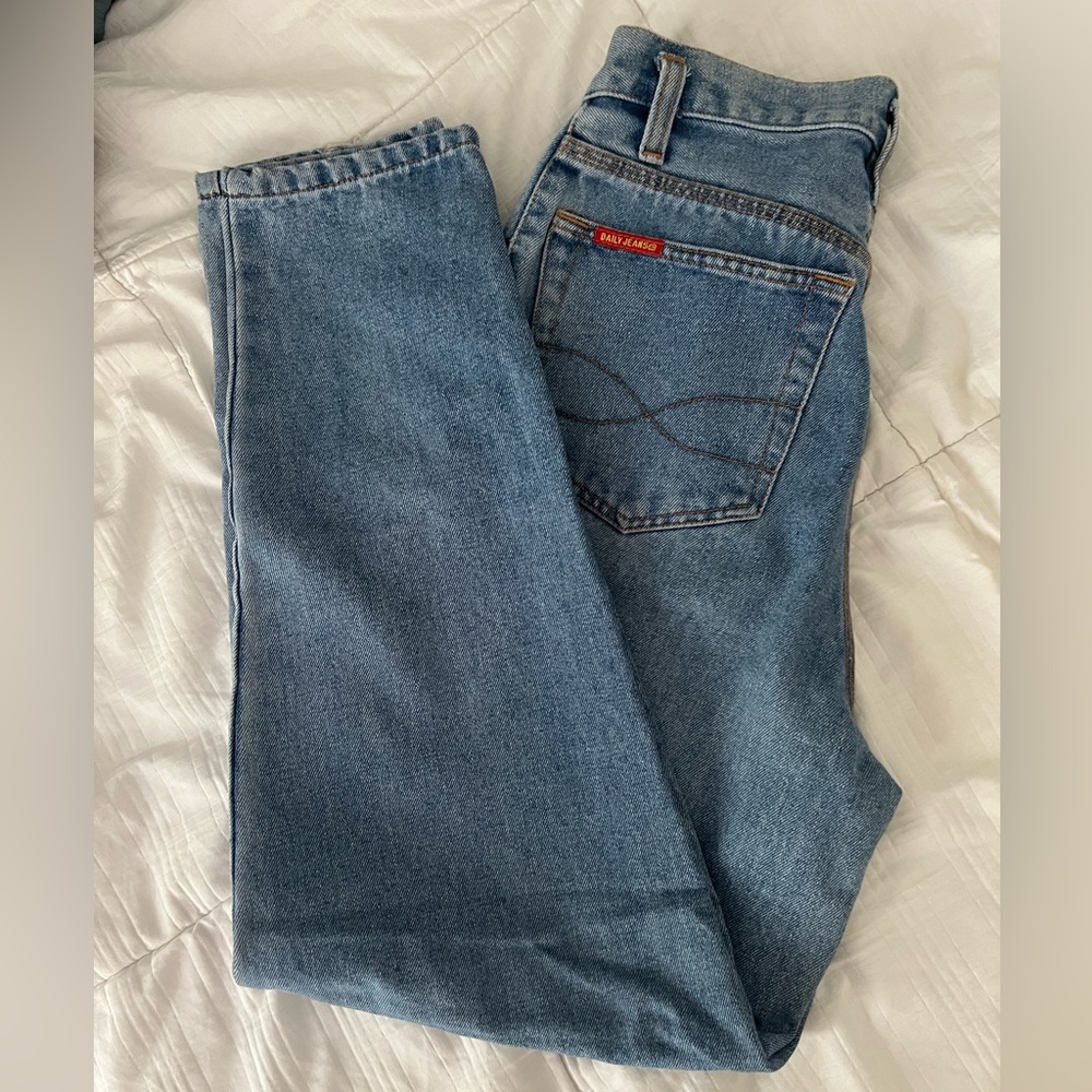 Daily Jeans - image 1